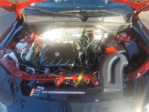 Used 2025 Chevrolet TrailBlazer LT w/ LT Cold Weather Package image 17