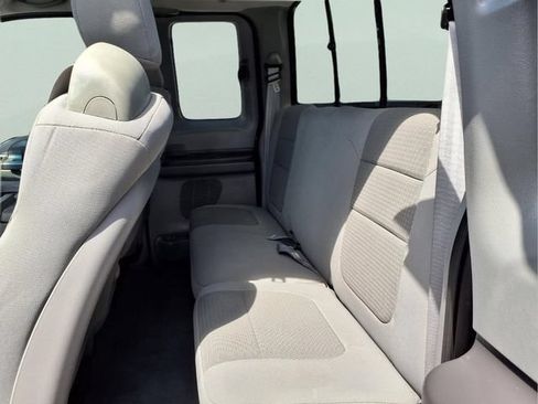 Used 2004 Ford F250 XLT AWD/4WD image 22