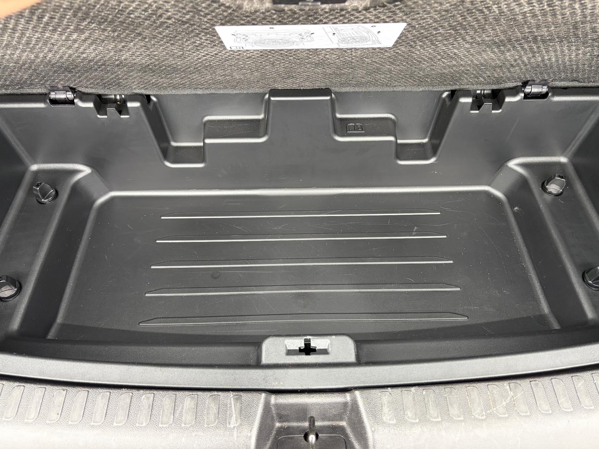 Used 2026 GMC Acadia Elevation w/ Elevation Premium Package FWD image 37