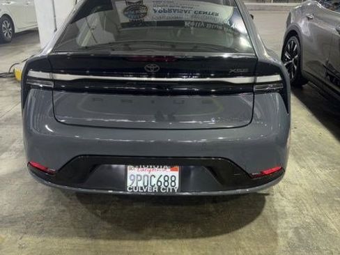 Used 2024 Toyota Prius Prime FWD image 5