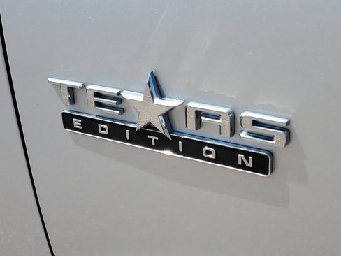 Used 2021 Chevrolet Silverado 1500 LT w/ Texas Edition Plus AWD/4WD image 35