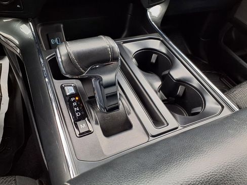 Used 2022 Ford F150 XLT w/ Equipment Group 302A High image 19