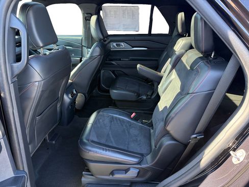 Certified 2025 Ford Explorer ST w/ Sun And Sound Package AWD/4WD image 16