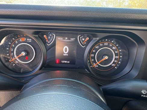 Certified 2024 Jeep Wrangler Sport image 29