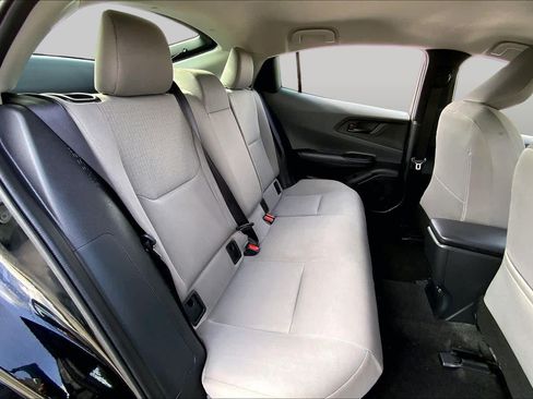 Used 2025 Toyota Prius LE FWD image 19