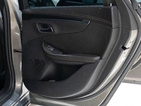 Used 2019 Chevrolet Impala Premier FWD image 19