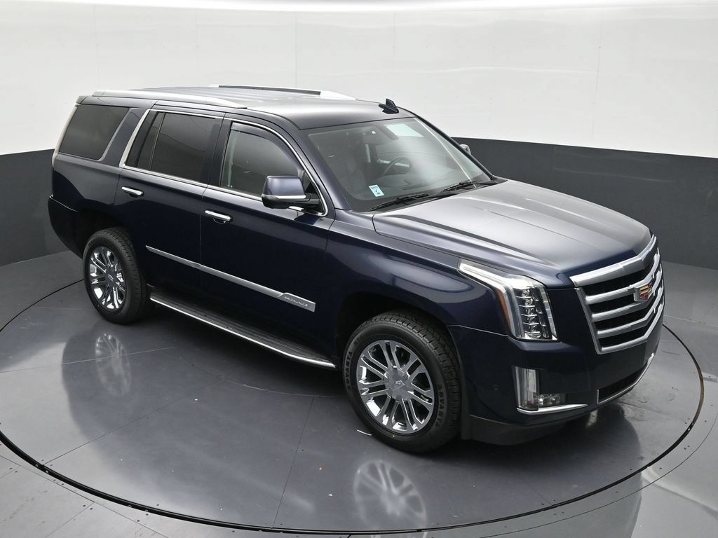 Used 2020 Cadillac Escalade 2WD image 18