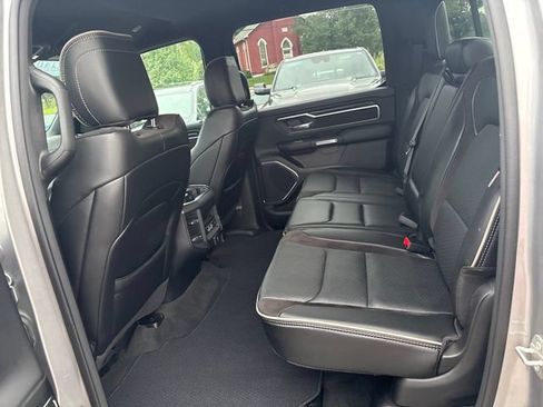 Used 2024 RAM 1500 Laramie AWD/4WD image 20