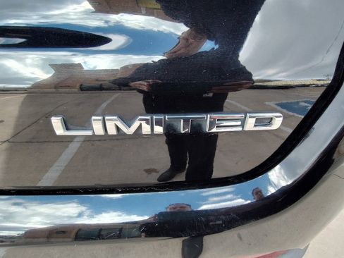 Used 2018 Jeep Compass Limited w/ Safe & Security Group image 12