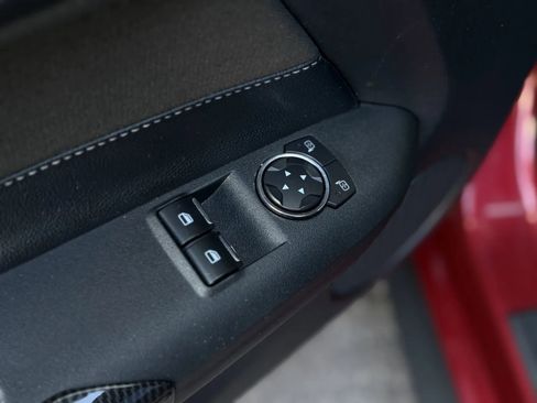 Used 2015 Ford Mustang GT image 24