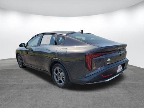 Used 2025 Kia K4 LXS image 26