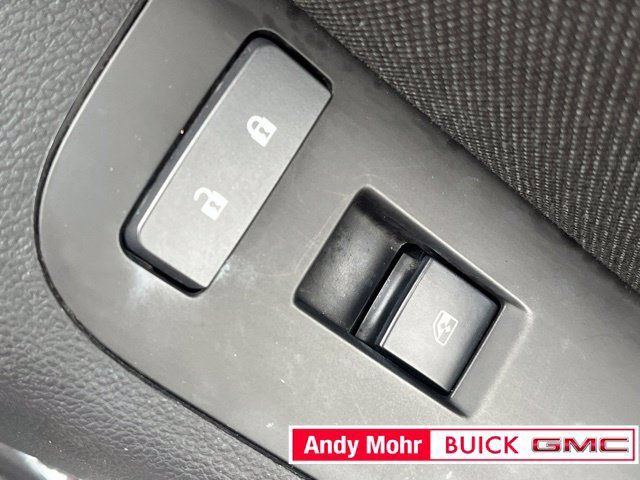 Used 2015 Chevrolet Camaro LT RWD image 43