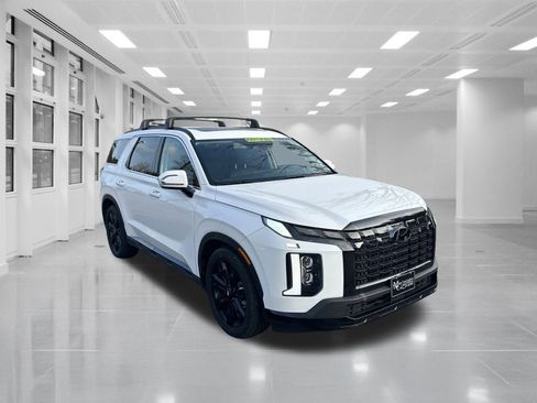 Used 2023 Hyundai Palisade XRT image 3