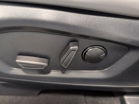 New 2026 Ford Explorer Active w/ Active Comfort Package image 12