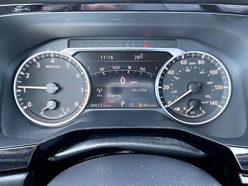 Used 2023 Nissan Pathfinder Platinum image 15