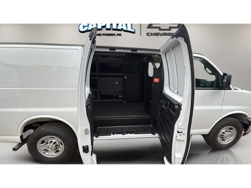 New 2025 Chevrolet Express 2500 Work Van w/ Driver Convenience Package image 10