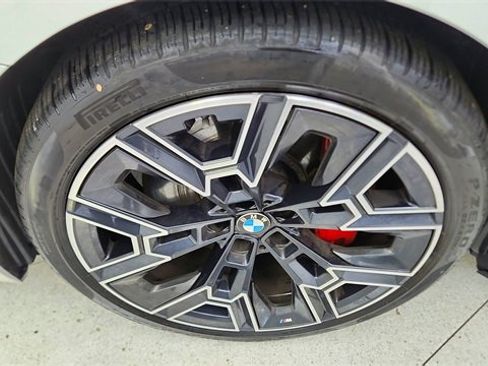Used 2025 BMW i5 eDrive40i w/ M Sport Package image 57