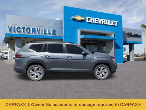 Used 2023 Volkswagen Atlas SE w/ Panoramic Sunroof Package AWD/4WD image 4