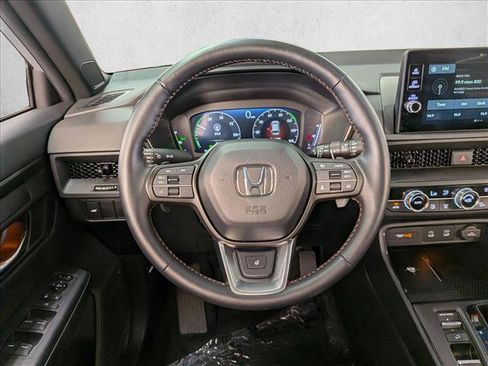 Used 2026 Honda CR-V TrailSport image 13