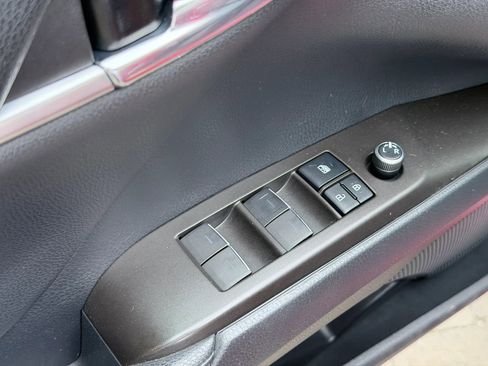 Used 2021 Toyota Camry XSE image 28