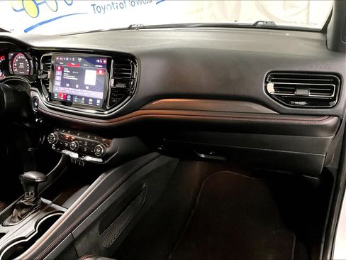 Used 2024 Dodge Durango GT AWD/4WD image 13