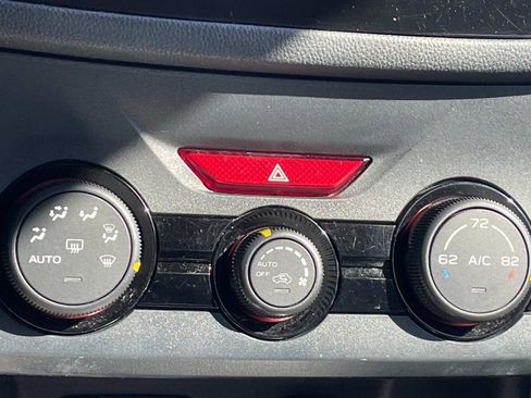 Used 2023 Subaru Forester image 28