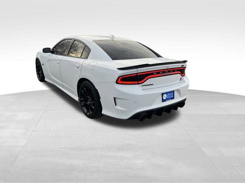 Used 2020 Dodge Charger Scat Pack image 4