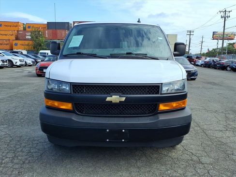 Used 2020 Chevrolet Express 2500 Extended w/ Enhanced Convenience Package image 2