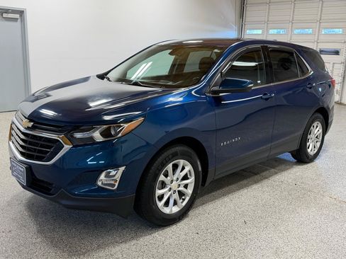 Used 2019 Chevrolet Equinox LT FWD image 8