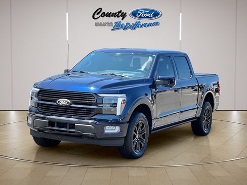Used 2025 Ford F150 Platinum w/ Equipment Group 702A High AWD/4WD image 2