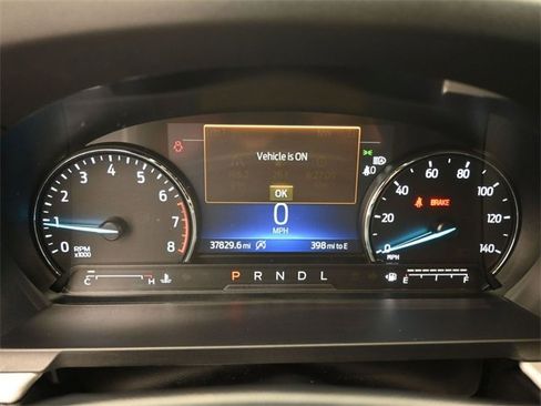 Used 2023 Ford Explorer XLT image 7