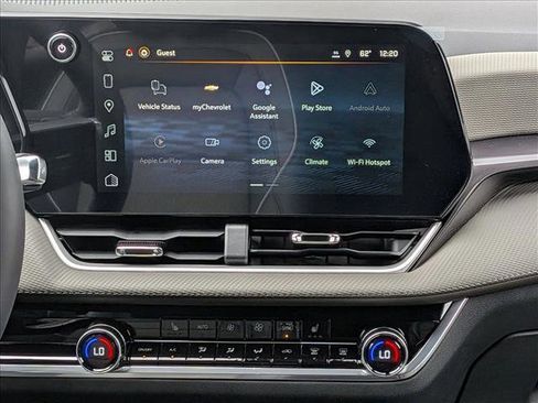 New 2026 Chevrolet Equinox LT w/ Convenience Package II AWD/4WD image 12