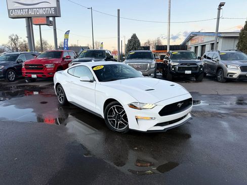 Used 2021 Ford Mustang Premium image 2