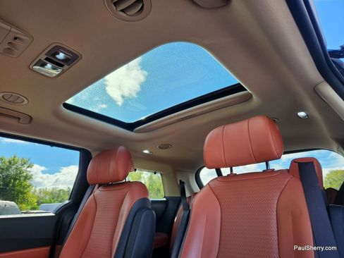 Used 2023 Kia Carnival SX Prestige image 53