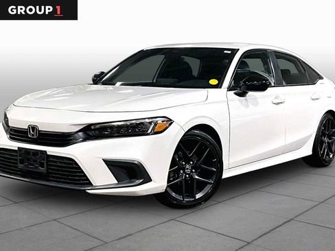 Used 2022 Honda Civic Sport image 1