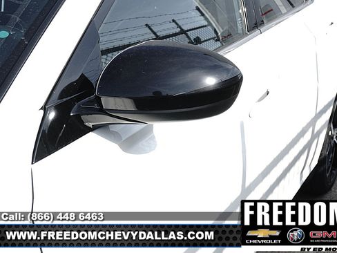 Used 2025 Nissan Altima 2.5 SR FWD image 8