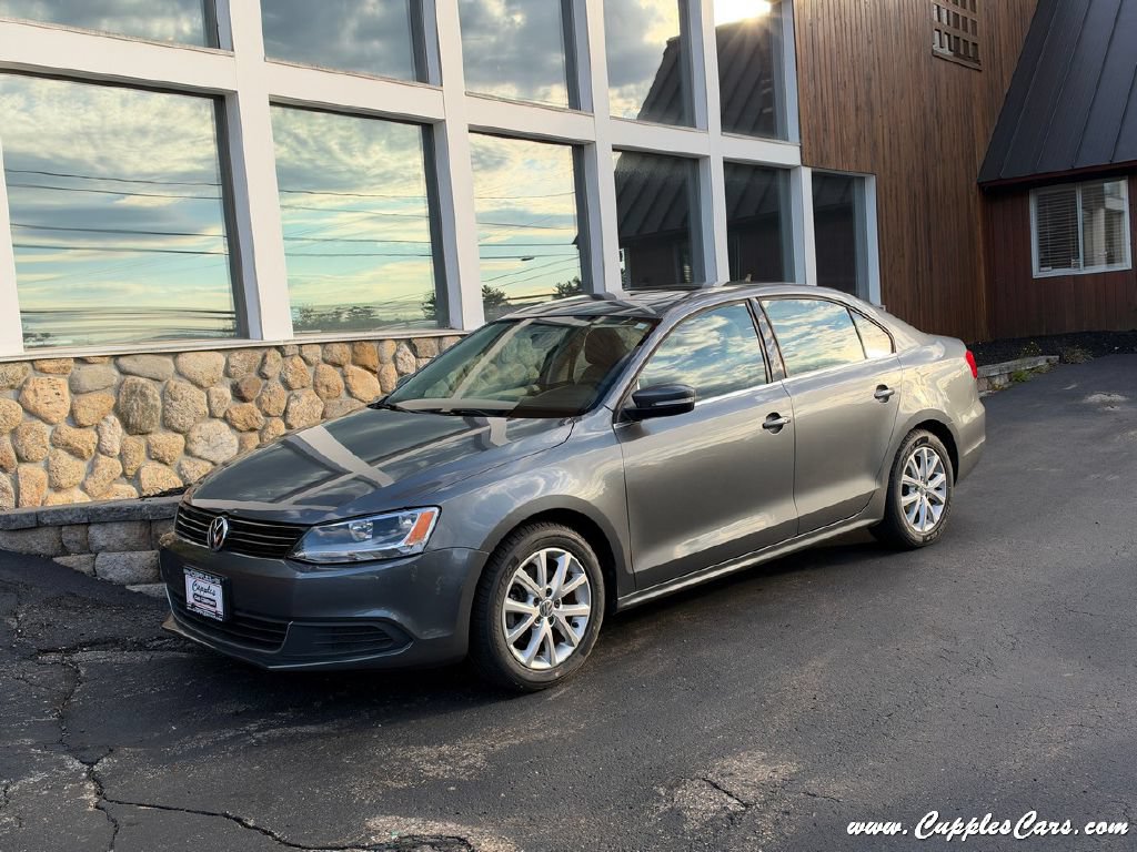 Used 2014 Volkswagen Jetta SE FWD image 1