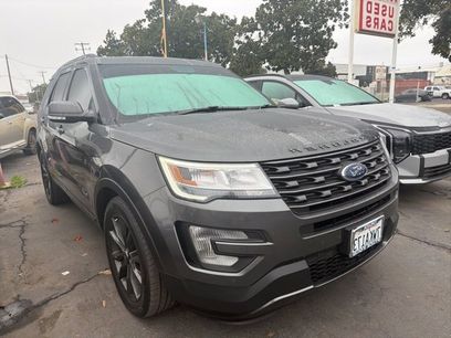 Used 2017 Ford Explorer XLT w/ Equipment Group 202A