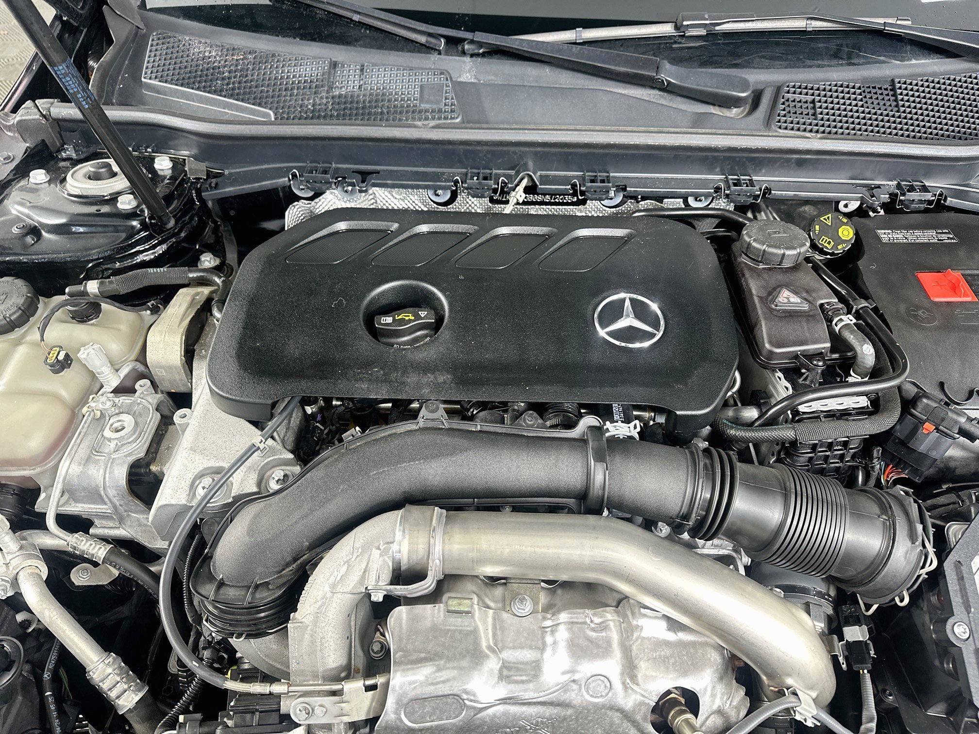 Used 2025 Mercedes-Benz CLA 250 image 35