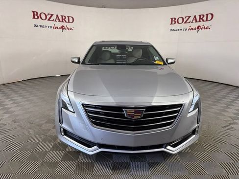 Used 2017 Cadillac CT6 Luxury RWD image 2