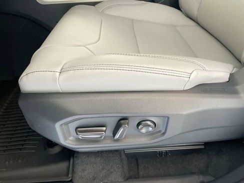 New 2026 Toyota Tundra Limited image 12