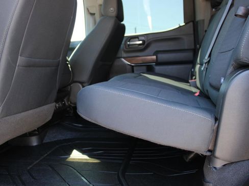 Used 2019 Chevrolet Silverado 1500 LT Trail Boss w/ Convenience Package image 14