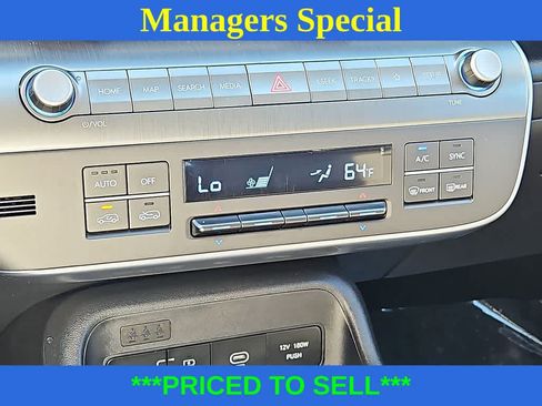 Used 2024 Hyundai Kona SEL FWD image 14
