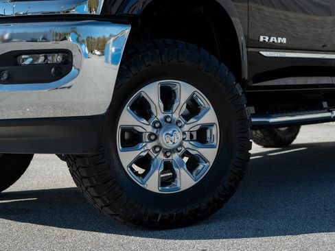 Used 2024 RAM 2500 Limited AWD/4WD image 5