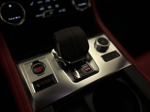 Used 2021 Jaguar F-PACE R-Dynamic S image 28