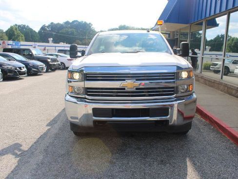 Used 2016 Chevrolet Silverado 3500 W/T RWD image 2