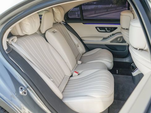 Used 2023 Mercedes-Benz S 500 4MATIC image 40