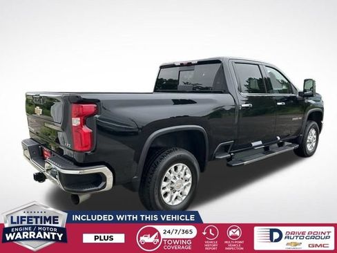 Used 2024 Chevrolet Silverado 2500 LTZ w/ LTZ Premium Package AWD/4WD image 3