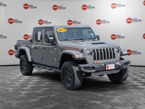 Certified 2022 Jeep Gladiator Mojave w/ Cold Weather Group AWD/4WD image 3