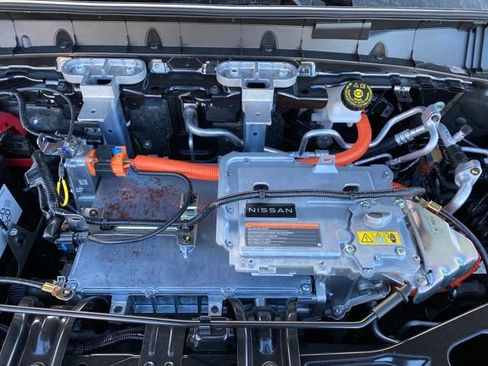 New 2026 Nissan Leaf w/ Illuminated Package image 23